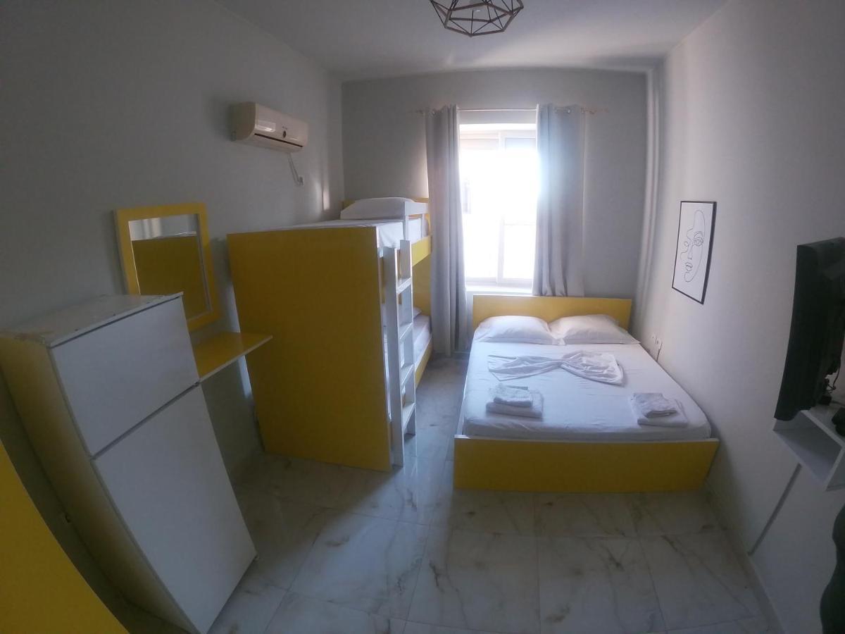 Jonian Central Condos Sarandë Exterior foto
